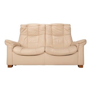 Ekornes Stressless Reclining Leather Loveseat Paloma Fog For Sale