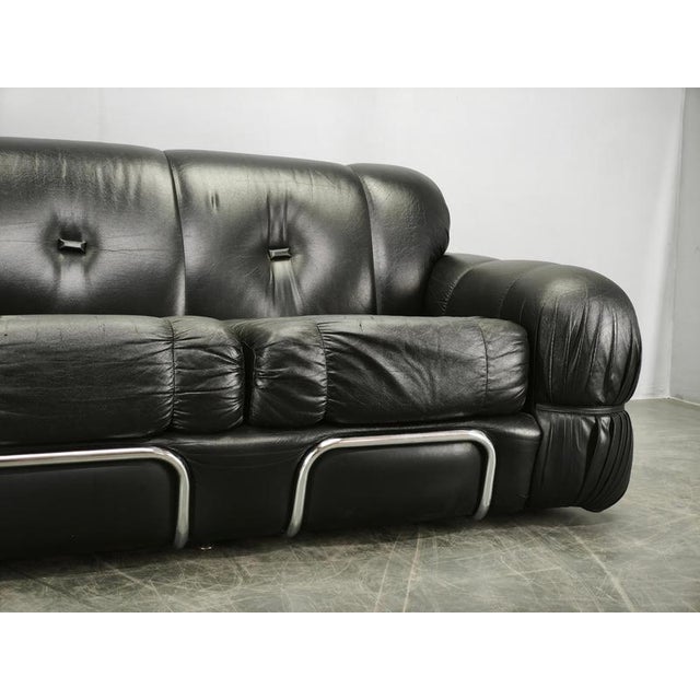 Italian 2-Seater Sofa in Chrome and Leatherette by Adriano Piazzesi, 1970s For Sale - Image 4 of 18