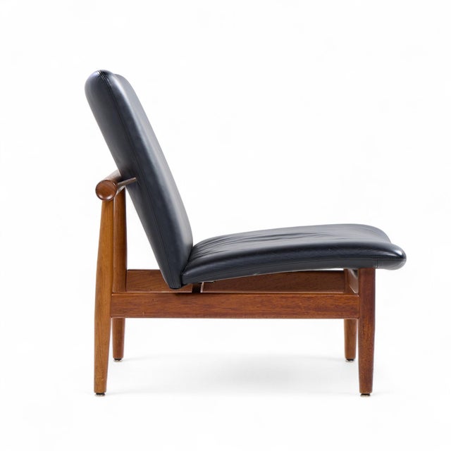 Finn Juhl for France and Sons Fd137 Mid Century Danish Teak Japan Lounge Chairs - Pair For Sale - Image 11 of 13