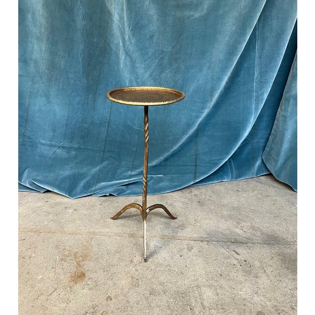 2020s Small Mid Century Modern Style Metal Drinks Table With Pointed Feet For Sale - Image 5 of 11