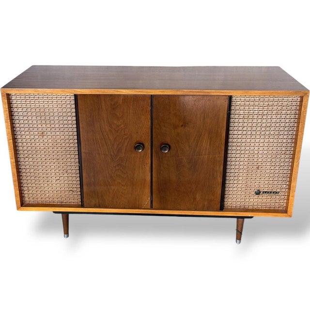 Mid-Century Teak Radiogram Cabinet with Turntable from Pye Stereo For Sale - Image 5 of 10