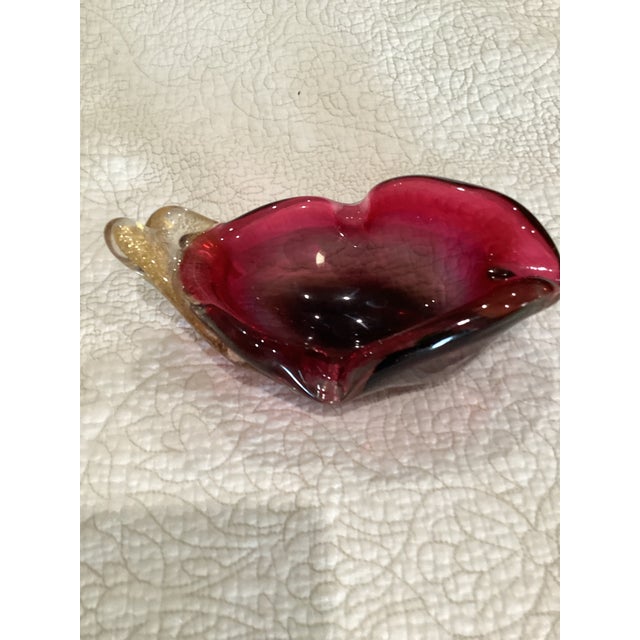 Art Nouveau Murano Ruby & Gold Leaf Glass Bowl by Flavio Poli/Seguso For Sale - Image 3 of 8