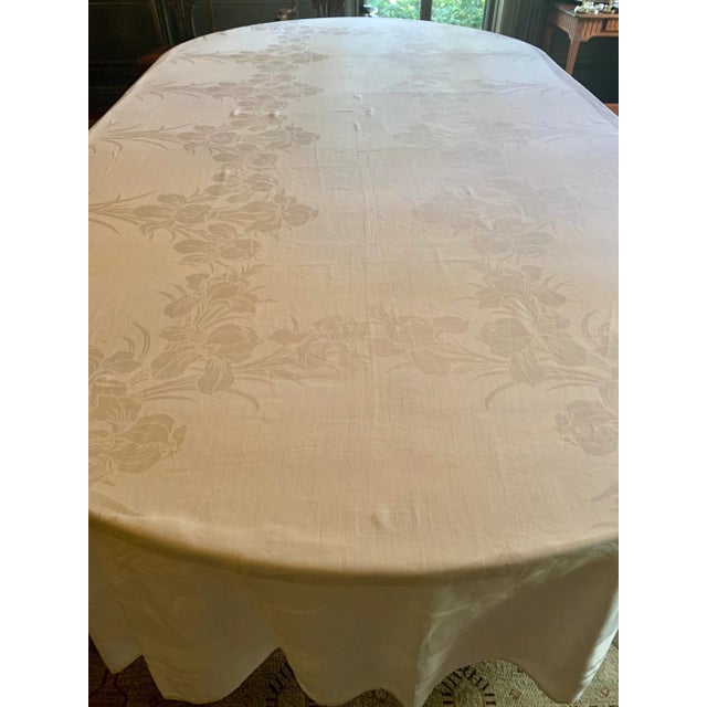 Linen Vintage Banquet Size Linen Tablecloth and Napkins - Set of 13 For Sale - Image 8 of 13