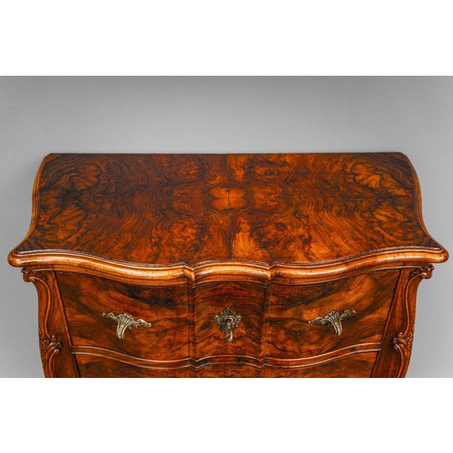 Brown Baroque Style Chest of Drawers in Oak For Sale - Image 8 of 17