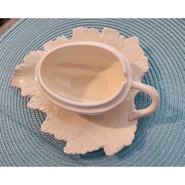 Elegant vintage Wedgwood Etruria creamware tureen featuring a beautifully sculpted melon-form design with matching lid....