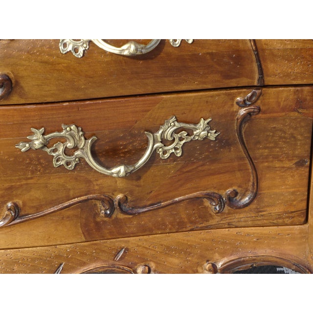 Louis XV Style Chest of Drawers in Walnut, 1950s For Sale - Image 10 of 18