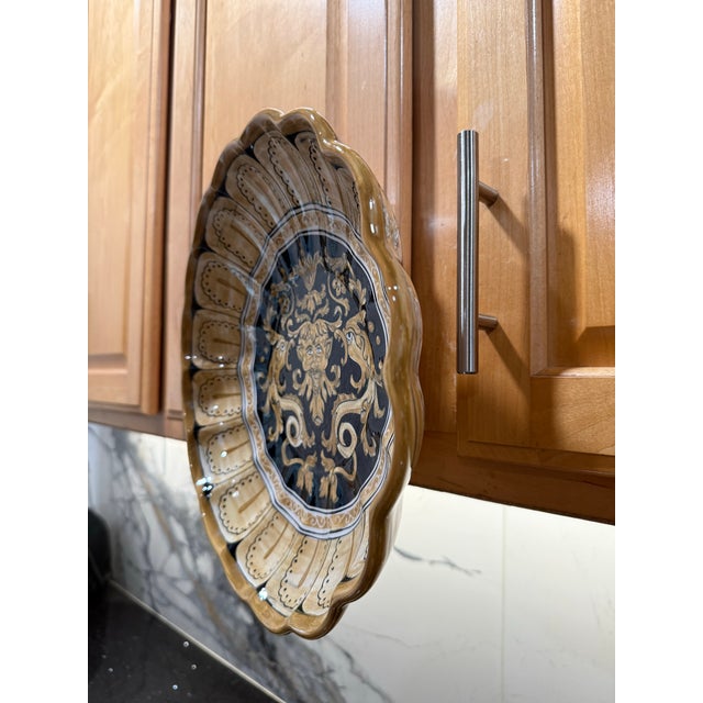 Brown 1960s Deruta Bowl Made in Italy by Michela Cavallini For Sale - Image 8 of 11