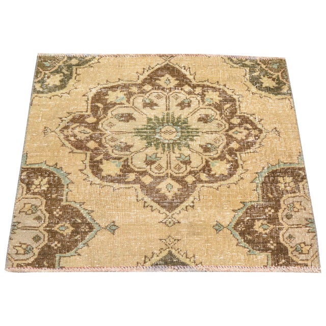 Hand-knotted with care using traditional rug-making techniques, this wool rug blends timeless craftsmanship with a modern...