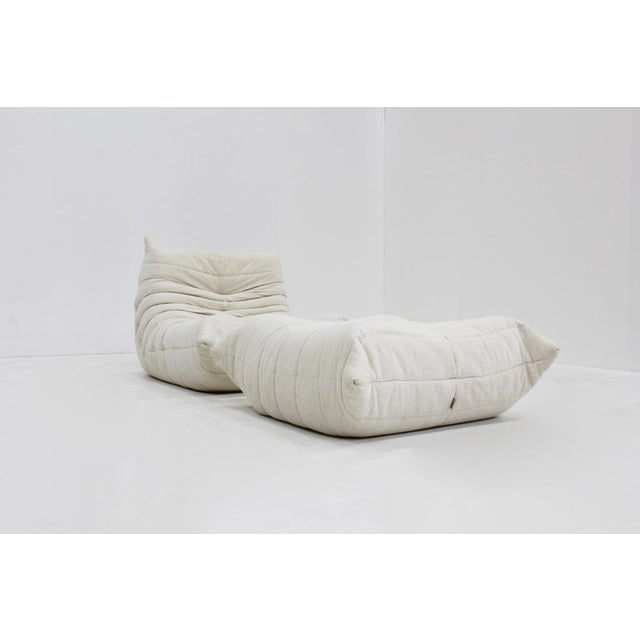 Cream Set of Vintage Togo Chair with Ottoman by Michel Ducaroy for Ligne Roset, 1980s For Sale - Image 8 of 14