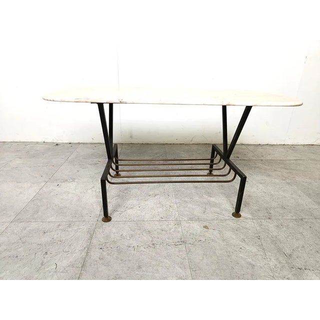Vintage Italian Marble Coffee Table, 1950s, in Good conditions. Designed 1950 to 1959