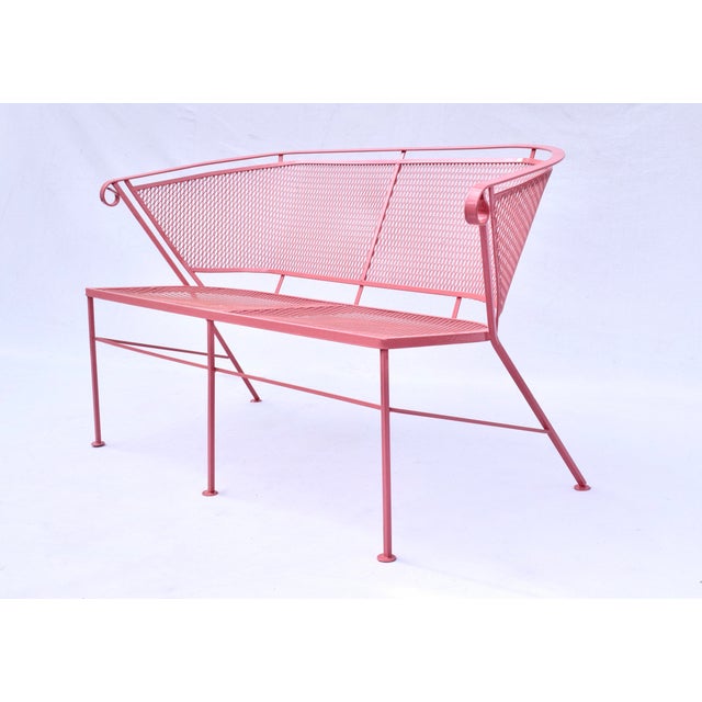 Woodard Furniture Co. Mid-Century Modern Settee by Salterini, Flamingo Pink, Usa, 1960s For Sale - Image 4 of 10