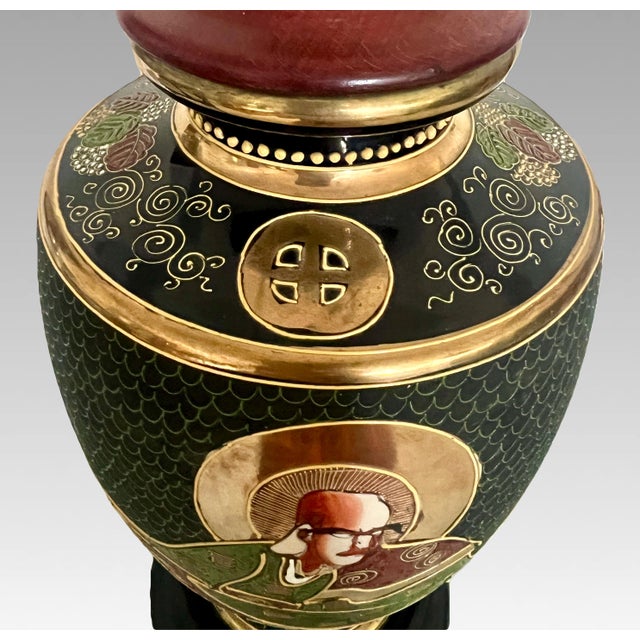 Large Japanese Satsuma 'Moriage' Black and Gold Kannon Table Lamp, Signed For Sale - Image 9 of 12