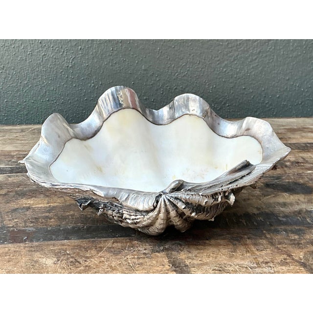 Hollywood Regency Vintage Metal Dipped Ruffle Clam Shell For Sale - Image 3 of 12
