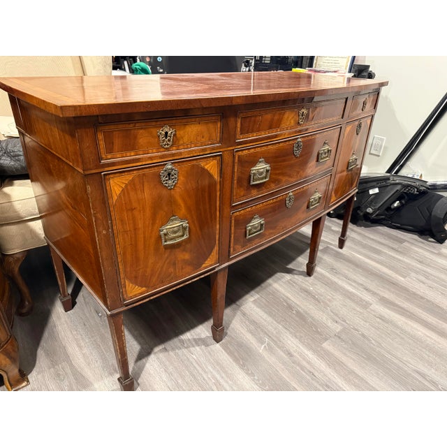 Hepplewhite C. 1780 Hepplewhite Mahogany Sideboard With Satinwood Inlay For Sale - Image 3 of 6