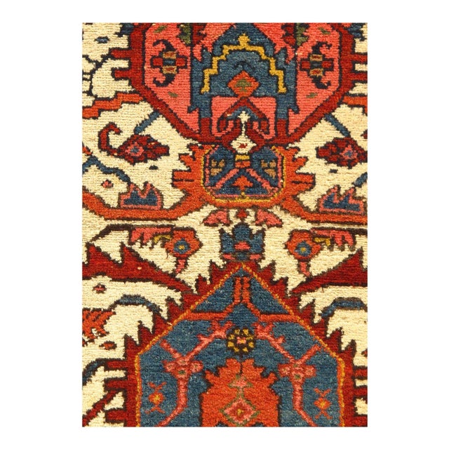 Transitional 1920s Vintage Ivory Hand Knotted Persian Hamadan Rug For Sale - Image 3 of 5