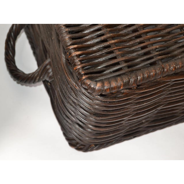 Pair of Boho Chic Wicker Twig Cane 12-Bottles Wine Basket Tray Barware Walnut Finish For Sale - Image 11 of 12