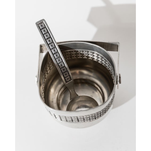 Vintage Art Deco Style Pewter Cocktail Shaker with Strainer Lid and Ice Bucket with Scoop, Set of 3 For Sale - Image 5 of 13