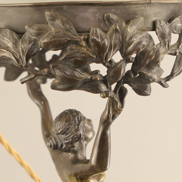 Metal Antique Art Nouveau Daphne Table Lamp in Patinated Bronze, 1890s For Sale - Image 7 of 16