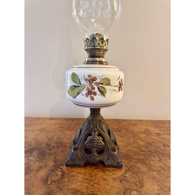 Antique Victorian Oil Lamp, 1880 For Sale - Image 4 of 6