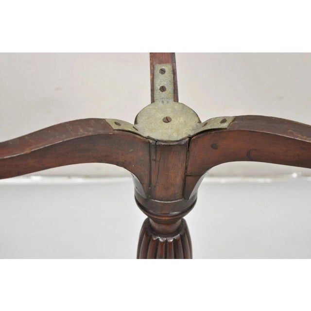 Antique American Sheraton Mahogany Tilt Top Side Tea Table Candle Stand For Sale - Image 9 of 12