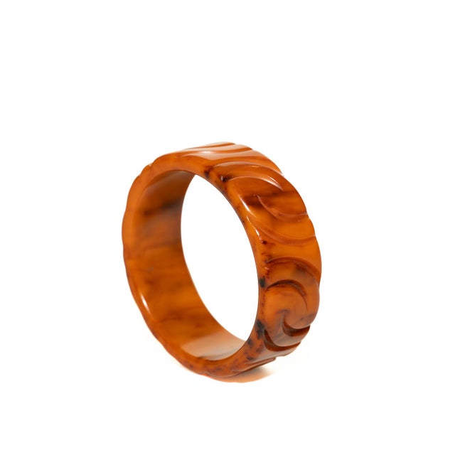 Vintage Art Deco Carved Bakelite Amber Orange Bangle Bracelet, 1930's For Sale - Image 4 of 15
