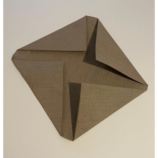 Textile Sébastien de Ganay 1, Large Sebastien de Ganay Folded Linen Abstract Minimalist Sculpture Fabric Wire, 2016 For Sale - Image 7 of 10