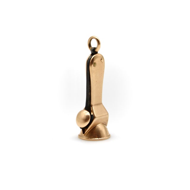 Late 19th Century Victorian 14k Gold and Steel Cigar Cutter For Sale In Los Angeles - Image 6 of 9