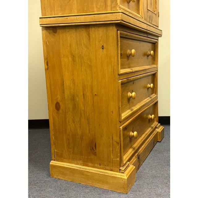 Wood Rustic Scrubbed Pine Farmhouse Chest of Drawers For Sale - Image 7 of 12