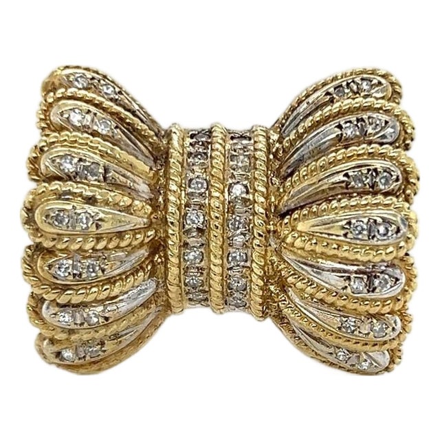 Mid 20th Century Diamond Fancy Frilled 14k Two Tone Gold Bow Ring Size 8 For Sale
