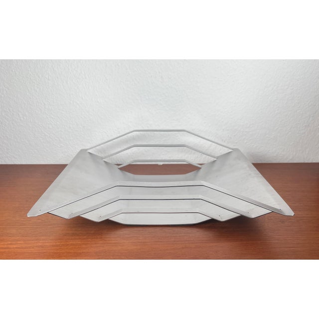 Postmodern Minimalist Metal Fruit Bowl, 1980s For Sale - Image 11 of 18