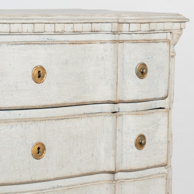Mid 18th Century Danish Rococo Large White Chest of Four Drawers For Sale - Image 14 of 18