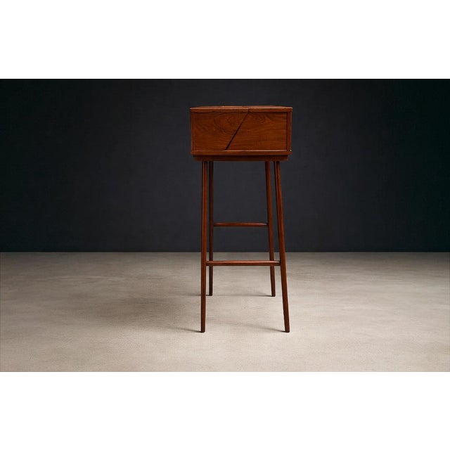 Mid-Century Brazilian Modern Rosewood Lift-Top Desk / Vanity Console, Brazil, 1950s For Sale - Image 13 of 16