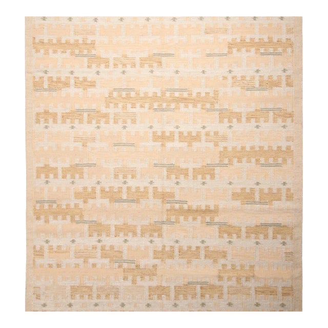 Rug & Kilim’s Scandinavian Style Rug in Ivory and Beige, With Geometric Pattern 12x18 For Sale
