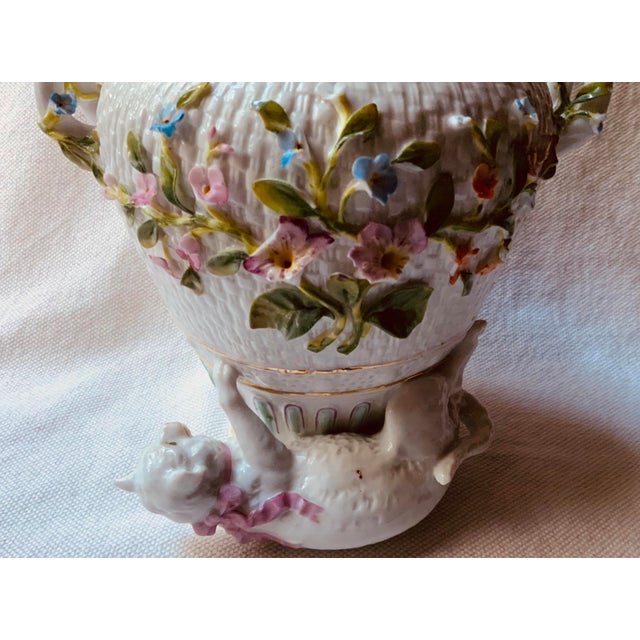 Antique European Porcelain Playful Cat Basketweave Vases - A Pair For Sale - Image 9 of 10