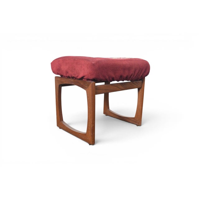 A beautifully made lift-top ottoman and vanity stool from G Plan's Quadrille range, designed by R Bennett in 1964. Origin:...