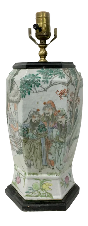 Chinese Vintage Famillie Rose Vase Lamp