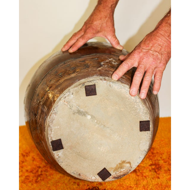 16th Century Ming Dynasty Martaban Vessel For Sale In Boston - Image 6 of 7