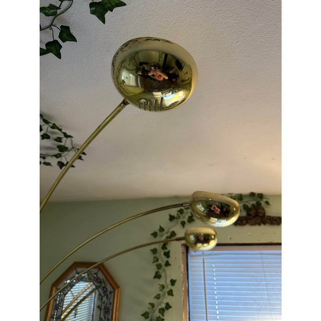 Guzzini 1980 Guzzini 5-Head Arc Floor Lamp With Marble Base For Sale - Image 4 of 7
