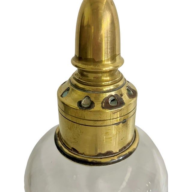 Vintage Chapman & Myers Style Brass and Glass Hurricane Wall Sconces – Pair of Mid-Century Lantern Candle Holders For Sale - Image 16 of 17