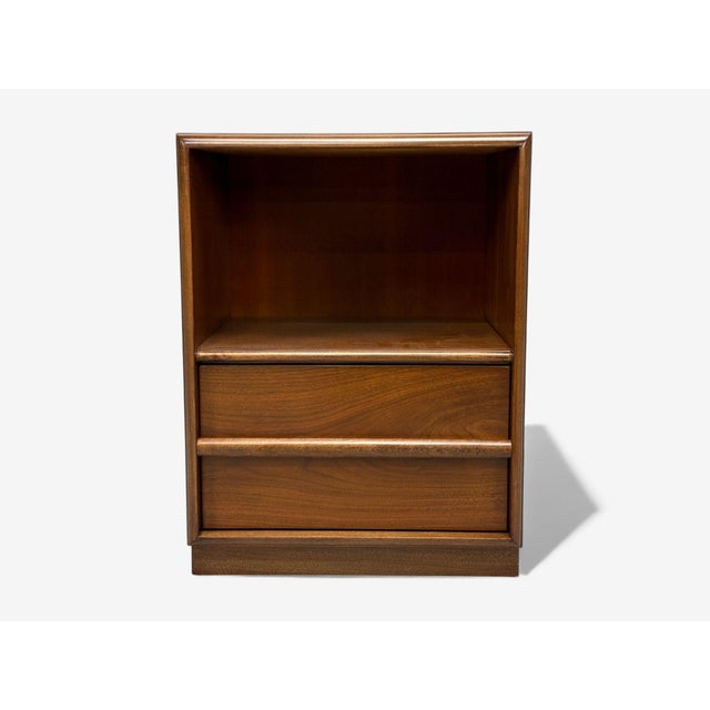 Widdicomb T. H. Robsjohn-Gibbings, American Modern, Walnut, Open Nightstands, Usa, 1960s, A Pair For Sale - Image 4 of 12