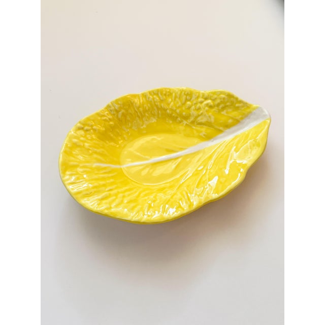 Lovely vintage Secla yellow cabbage leaf serving dish, made in Portugal. Yellow is very on trend, and this vibrant shade...