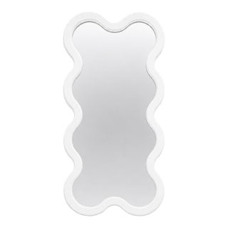 White Hvyli 8 Rectangular Wavy Wall Mirror by Oitoproducts For Sale
