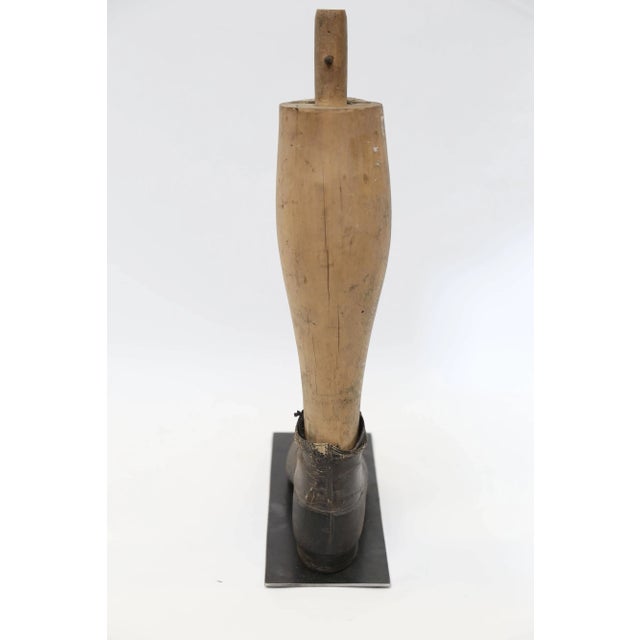 Late 19th Century Victorian Men's Shoe on Mannequin Form For Sale - Image 5 of 8
