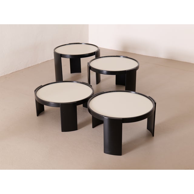 Vintage 783 Nesting Tables by Gianfranco Fratti for Cassina, 1980s, Set of 4 For Sale - Image 6 of 9