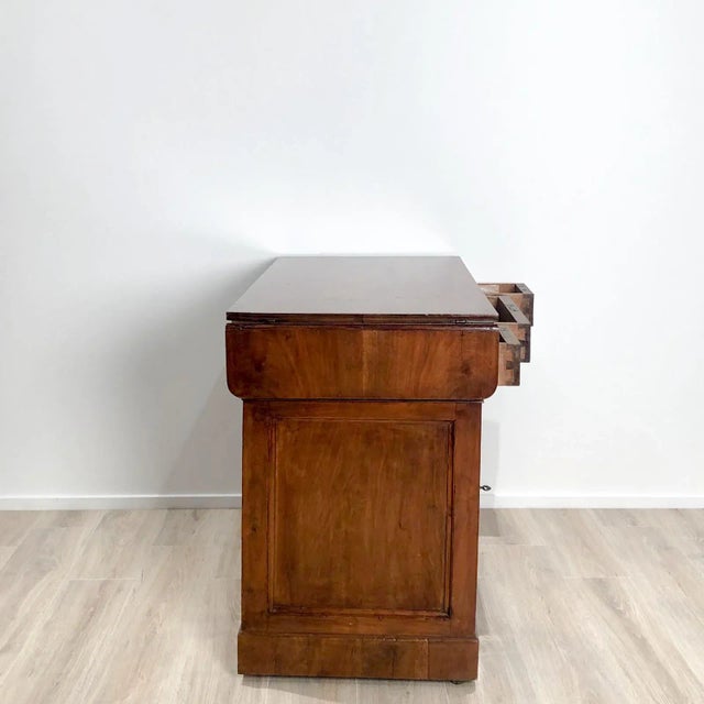 Neoclassical Walnut Drop Leaf Desk, Italy Circa 1820 For Sale In San Francisco - Image 6 of 7