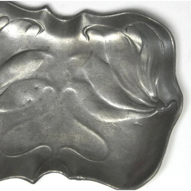 Antique Art Nouveau Pewter Dish from Walter Scherf & Co, in Good conditions. Designed 1890 to 1919 This piece has an...
