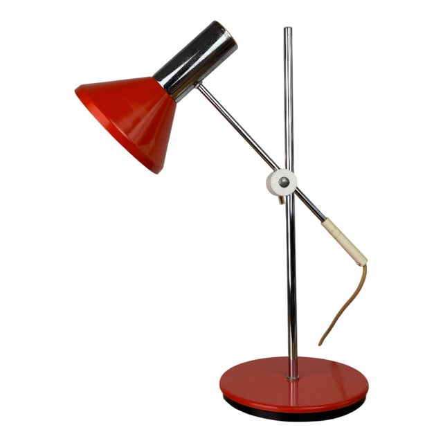 Mid-Century Modern Adjustable Orange Metal and Aluminum Table Lamp by Richard Essig, 1970s For Sale