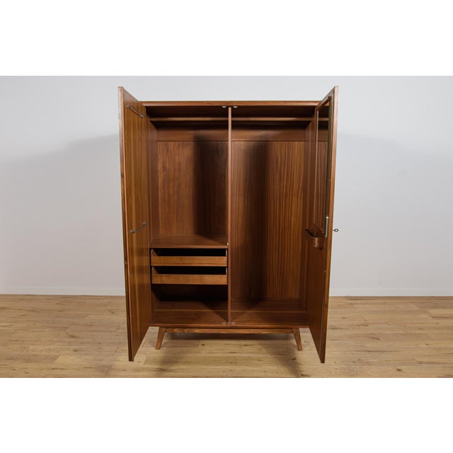 Mid-Century Walnut Wardrobe by Bohumil Landsman for Jitona Soběslav, Czechoslovakia, 1960s For Sale - Image 9 of 18