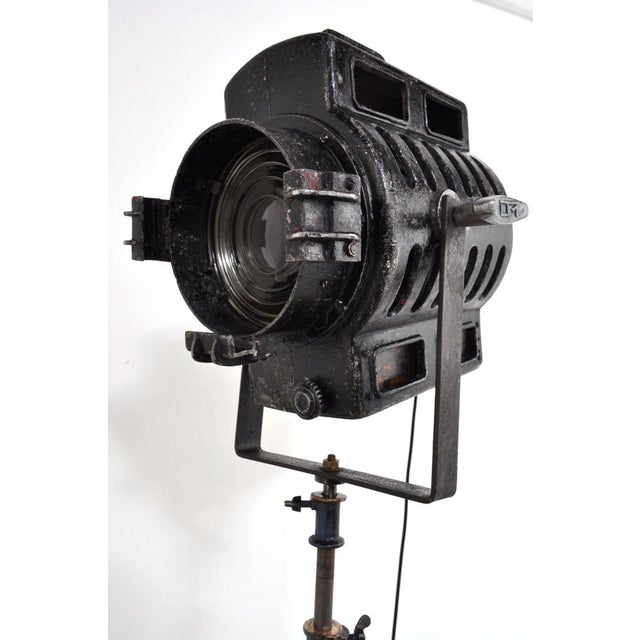 Spot on tripod great raw spotlight on a tripod from the 1940s. Completely cleaned and rewired. With the rotary knob, the...