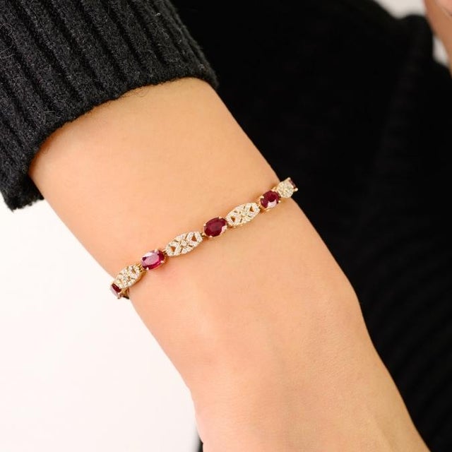 Ruby Red VRJewels 5.02Ct Ruby & Diamond Art Deco Style Tennis Bracelet in 14k Gold For Sale - Image 8 of 14